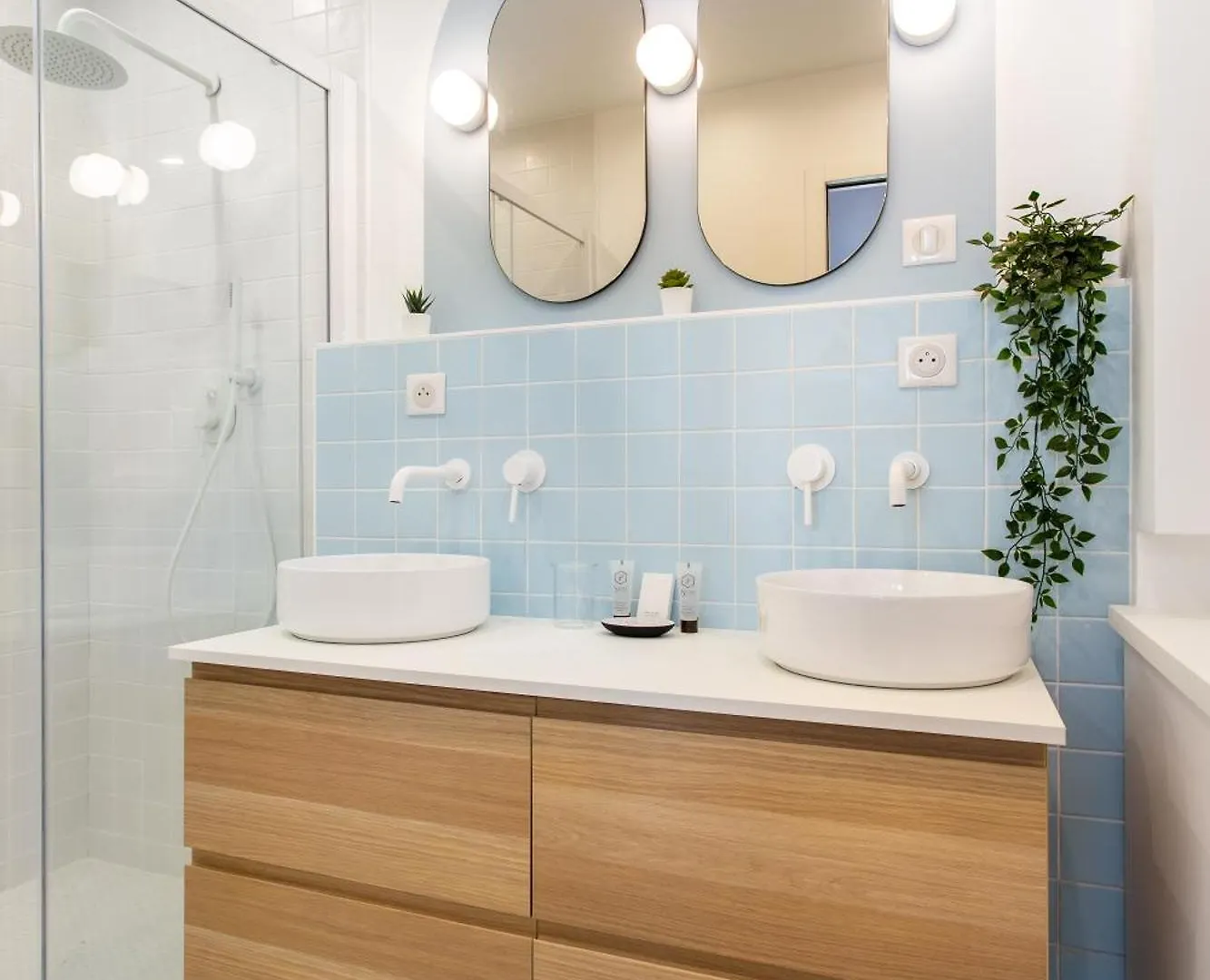Stunning Apartment - 2Br-6P - Paris Center